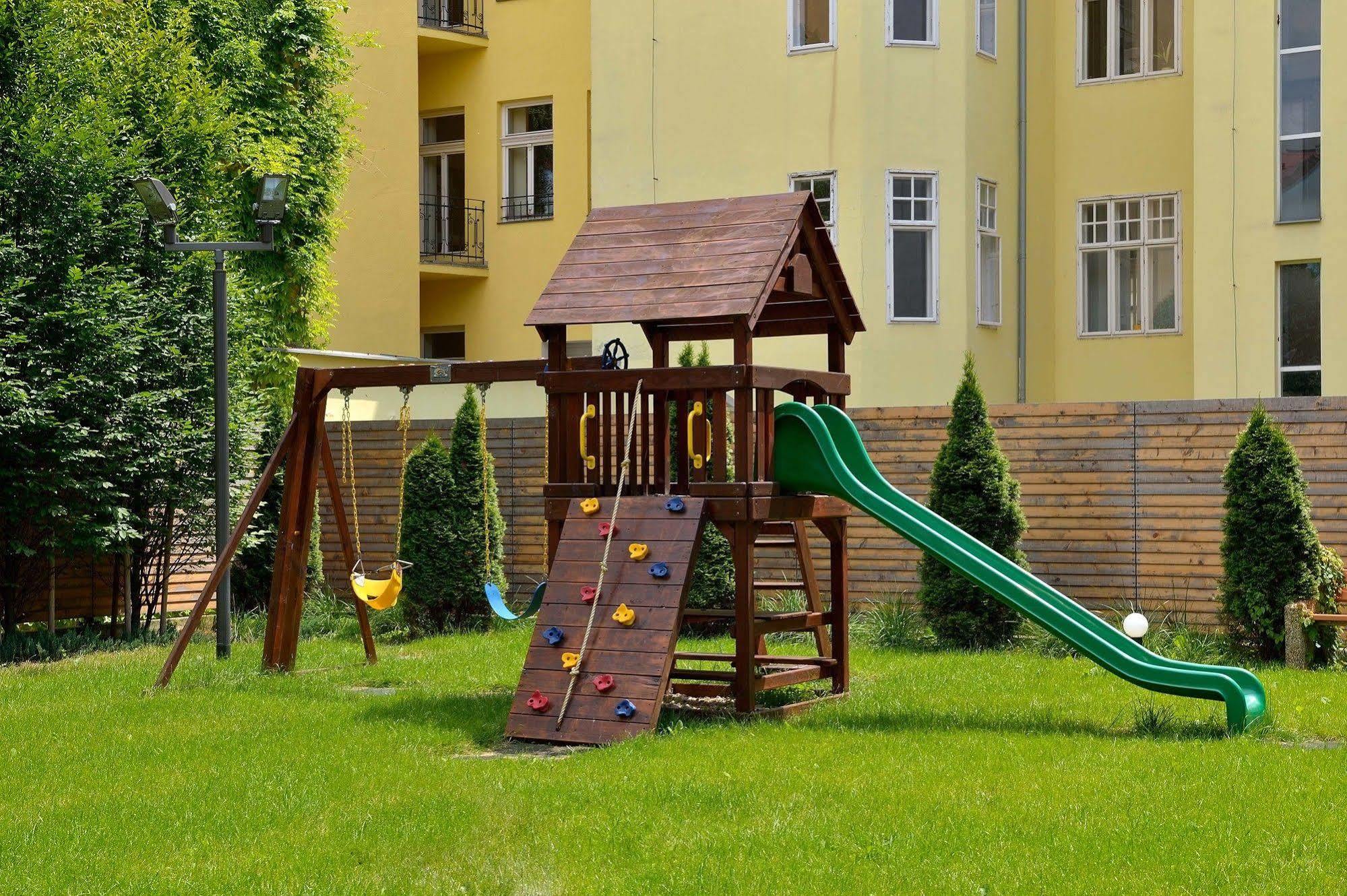ברטיסלאבה Ambiente Serviced Apartments - Dunajska מראה חיצוני תמונה